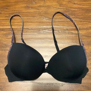 Victoria’s Secret push up bra